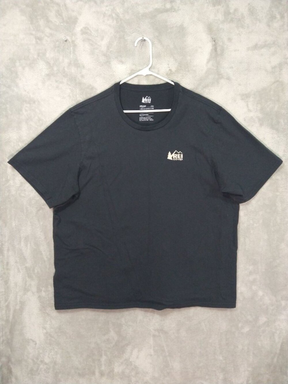 REI Co Op Shirt Mens 2XL Black Graphic Logo Short Sleeve Crew Neck Hiking Outdoo